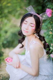 18+触摸纸巾盒